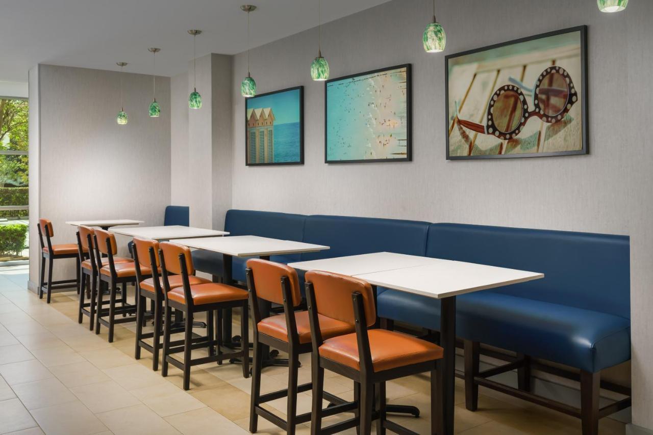 Hyatt House Fort Lauderdale Airport/Cruise Port デイニア・ビーチ エクステリア 写真