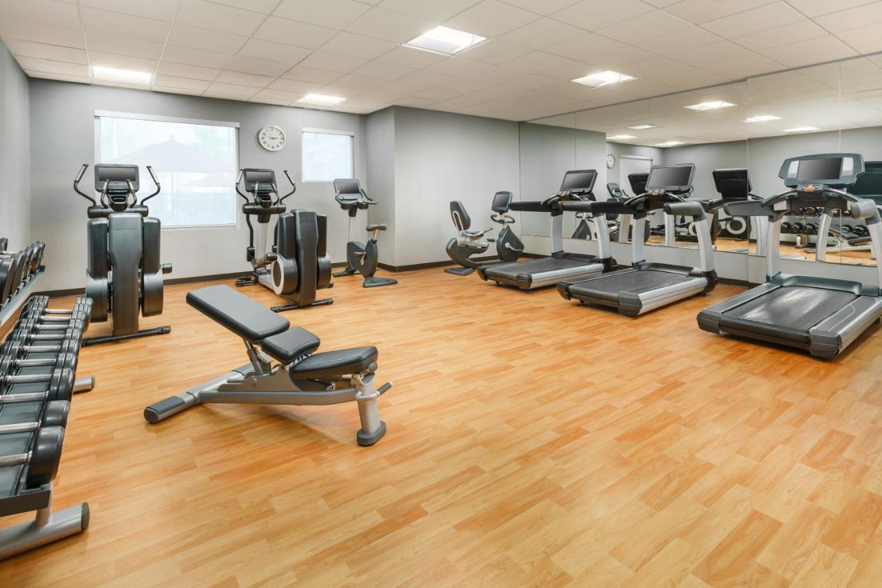Hyatt House Fort Lauderdale Airport/Cruise Port デイニア・ビーチ エクステリア 写真
