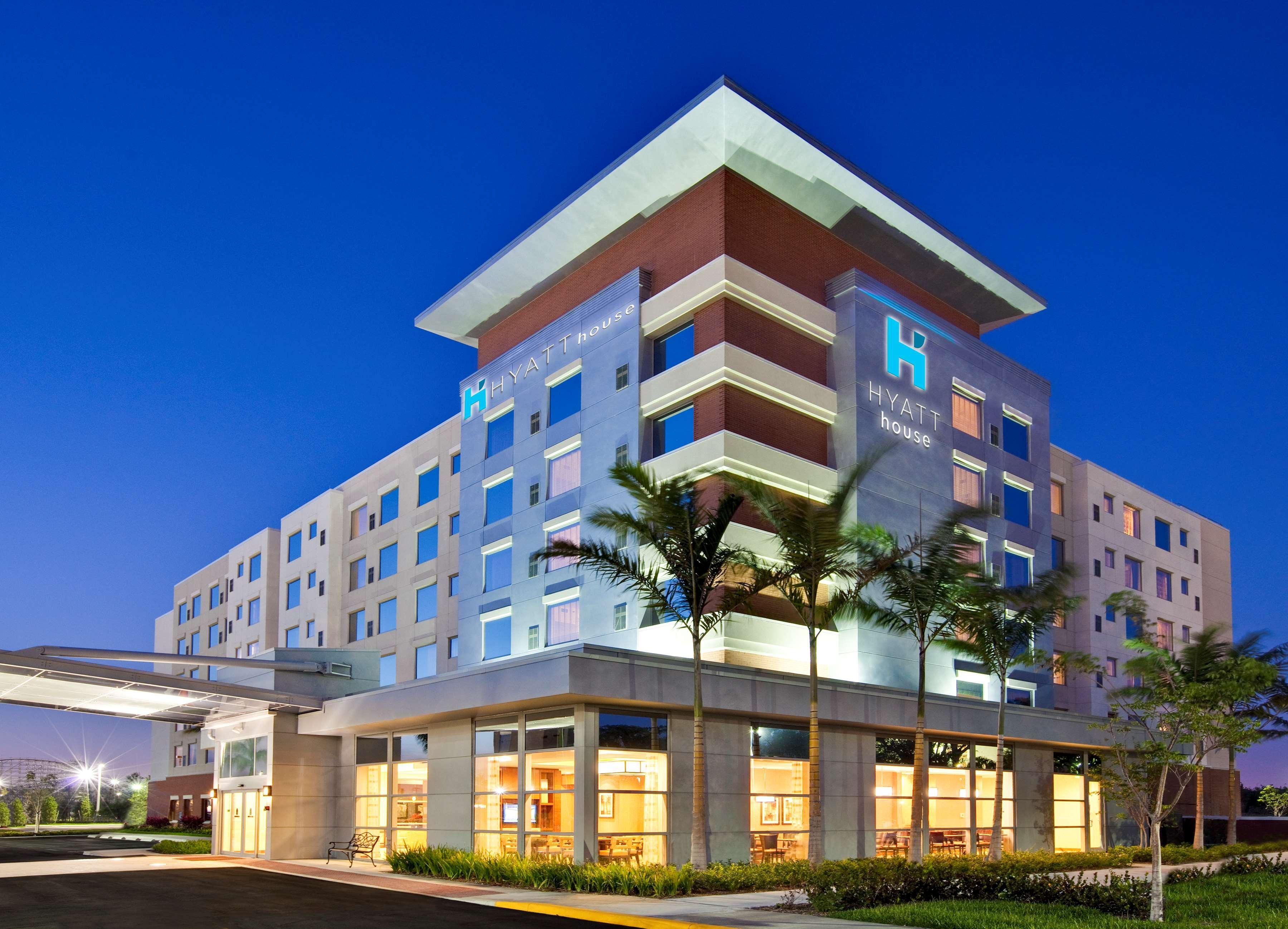 Hyatt House Fort Lauderdale Airport/Cruise Port デイニア・ビーチ エクステリア 写真