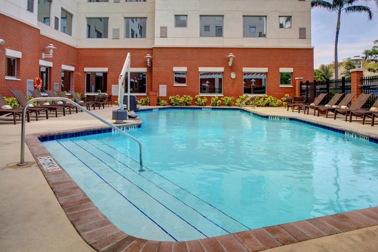 Hyatt House Fort Lauderdale Airport/Cruise Port デイニア・ビーチ エクステリア 写真