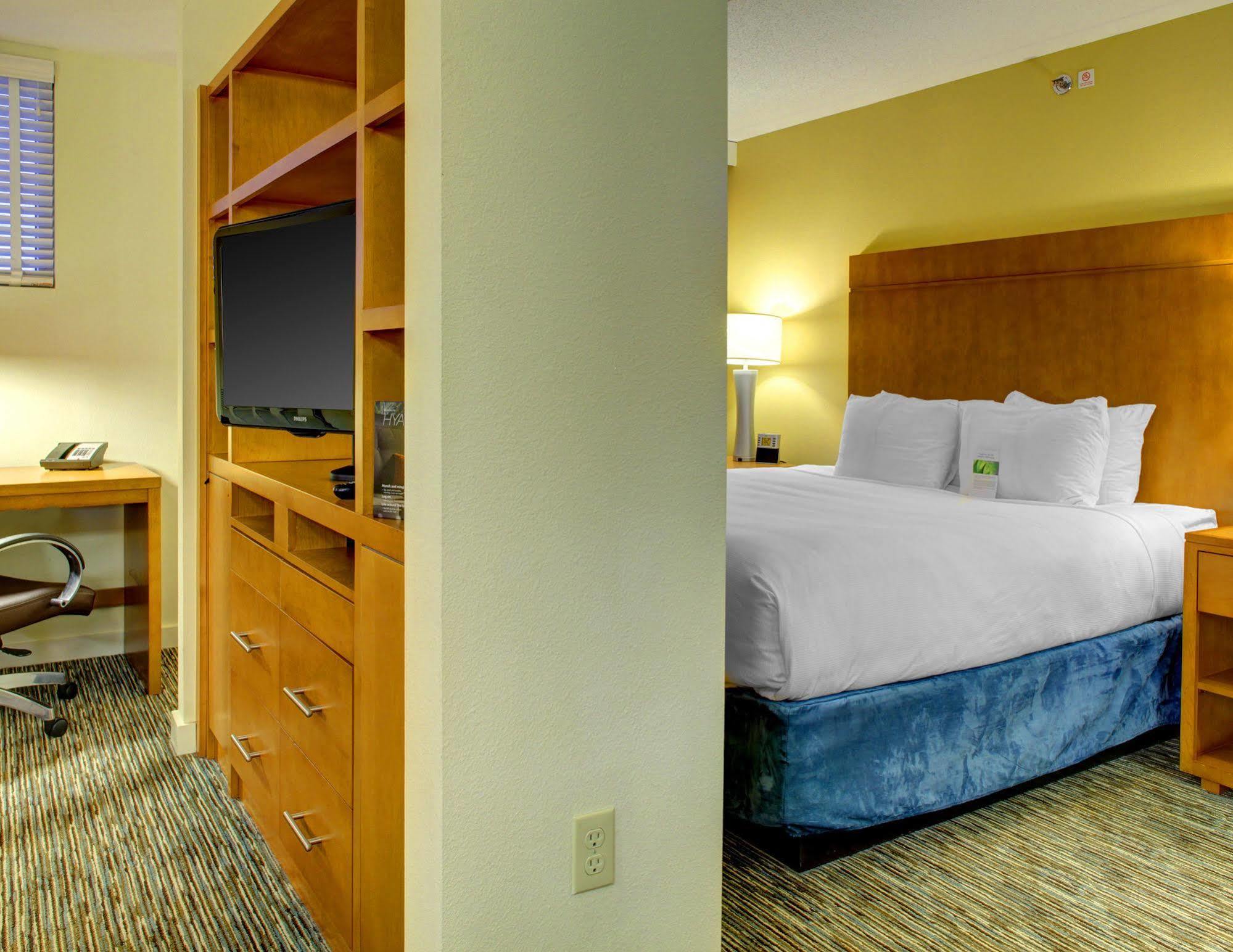 Hyatt House Fort Lauderdale Airport/Cruise Port デイニア・ビーチ エクステリア 写真